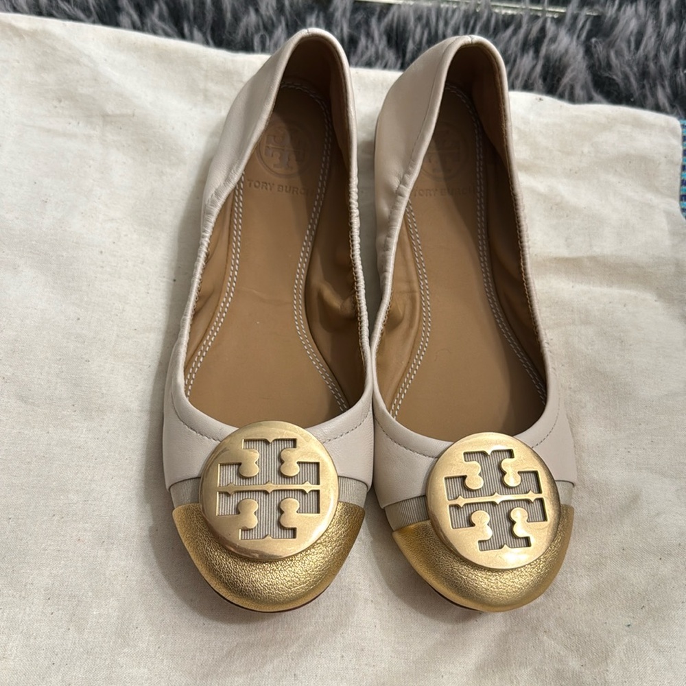 Authentic New Tory Burch Minnie Travel Ballet Gold Ballet Gold Flats size 5